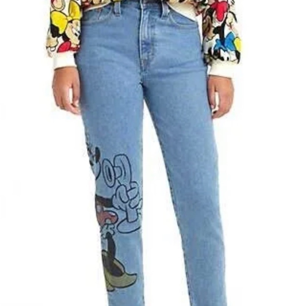 Levi’s Minnie mouse hi rise boyfriend